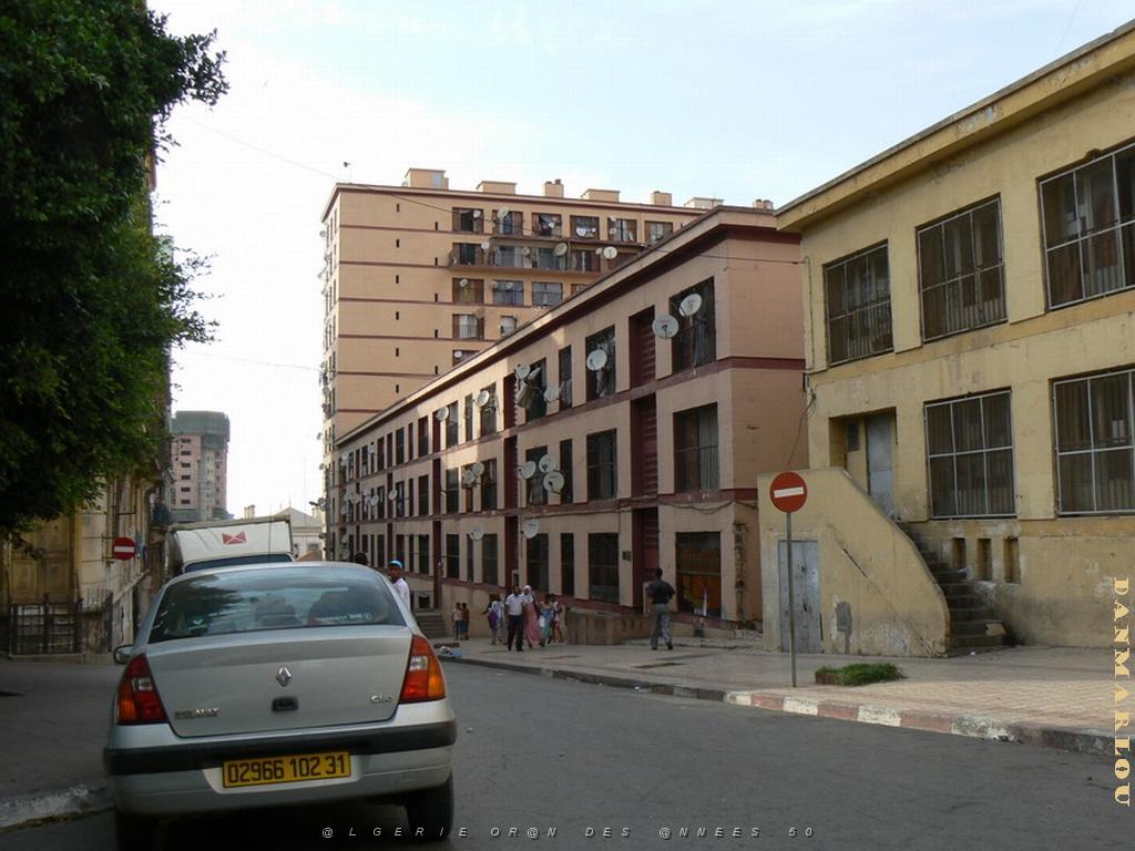 Cite Lescure 17 .jpg